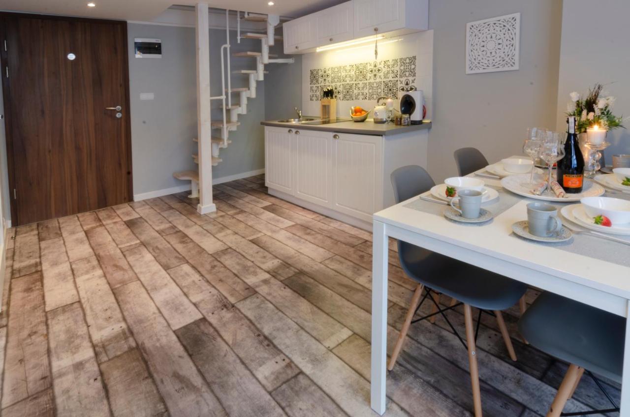 Holiday Home Baltic Z Antresola I Balkonem Przy Plazy مينززدرويه المظهر الخارجي الصورة
