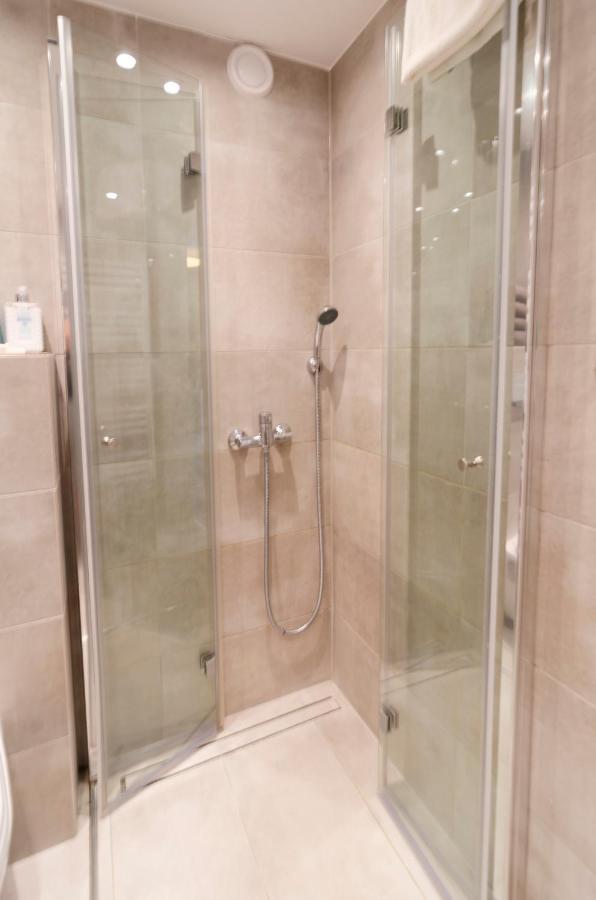 Holiday Home Baltic Z Antresola I Balkonem Przy Plazy مينززدرويه المظهر الخارجي الصورة